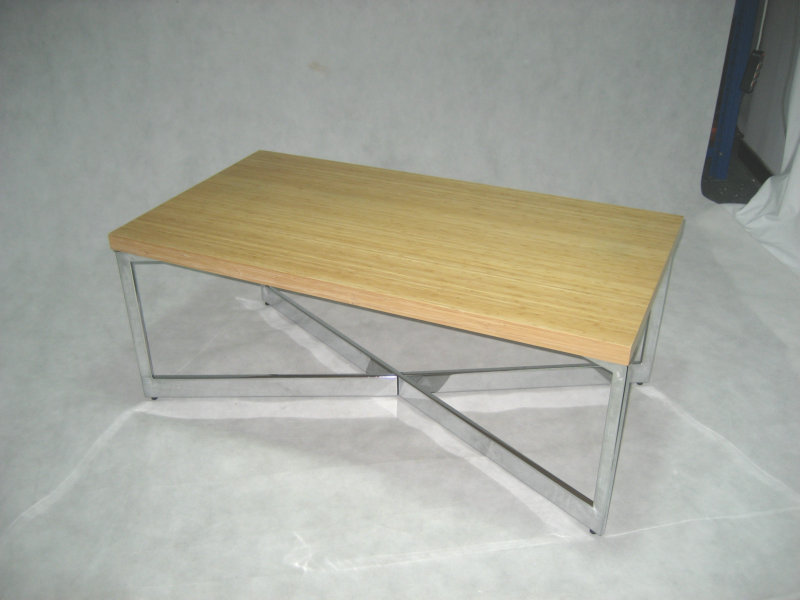 [02-10-209-00039] Premium Retail Display Table